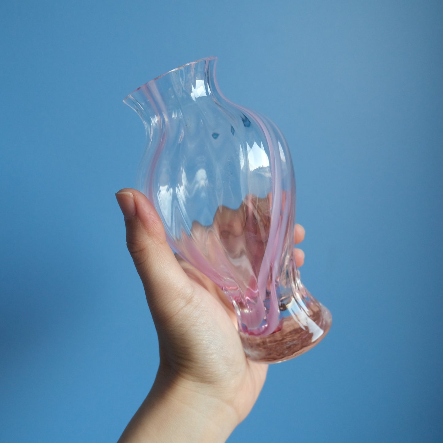 Vintage Caithness pink swirl vase