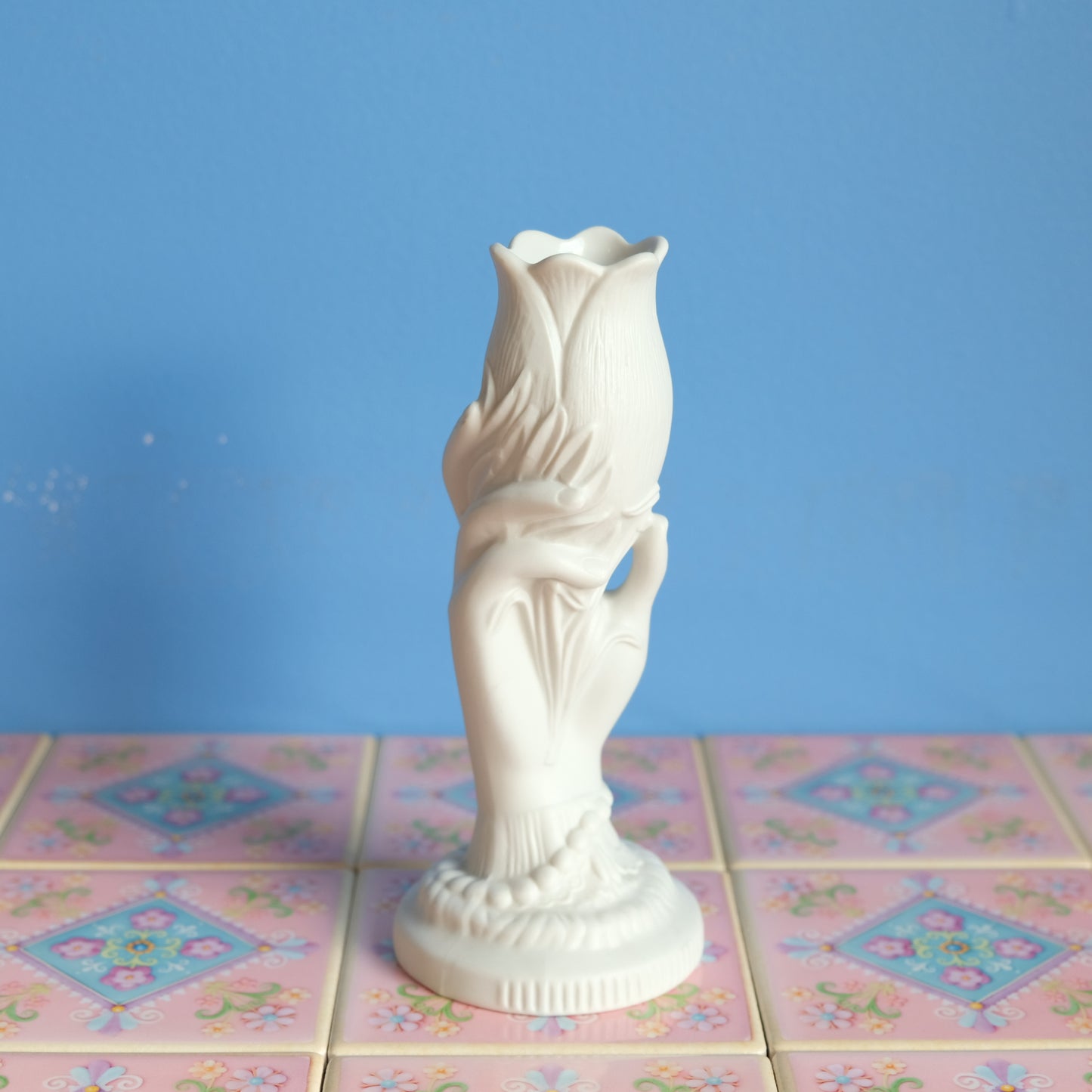Vintage Portmeirion turip with hand vase