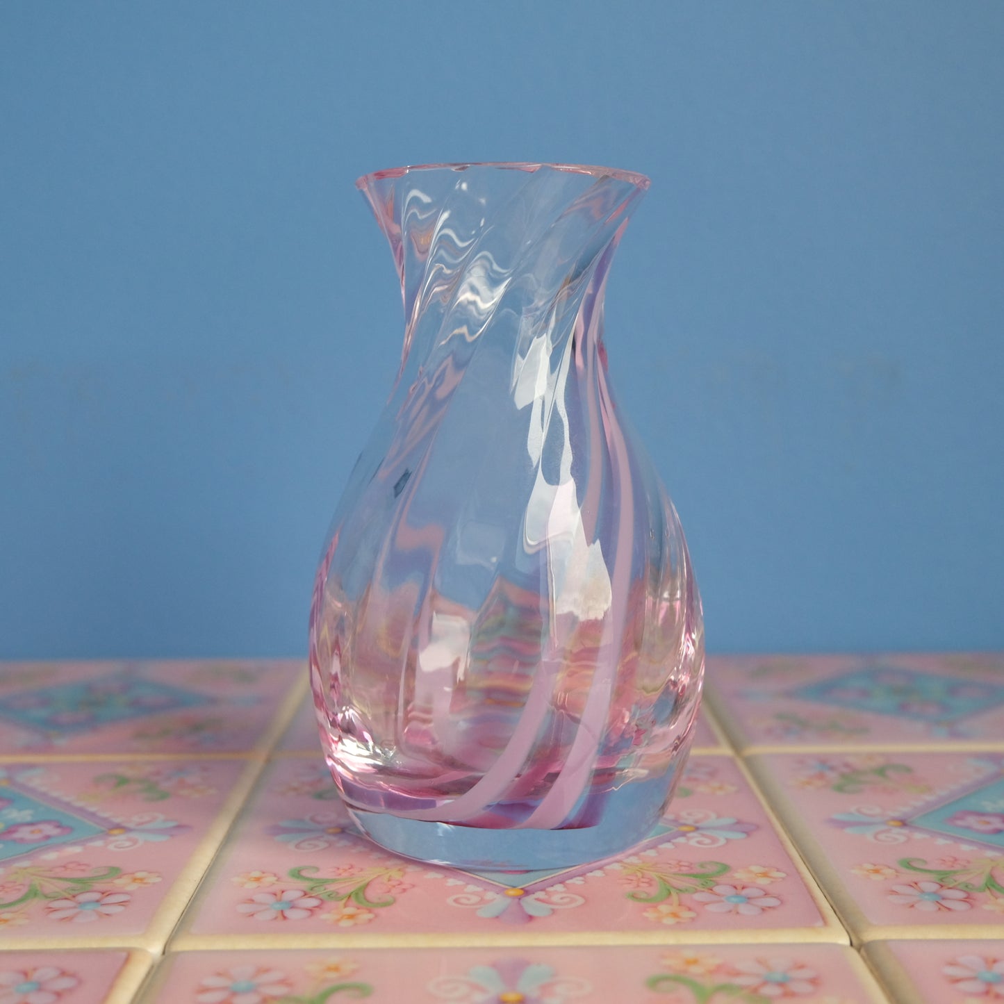Vintage Caithness pink swirl mini vase