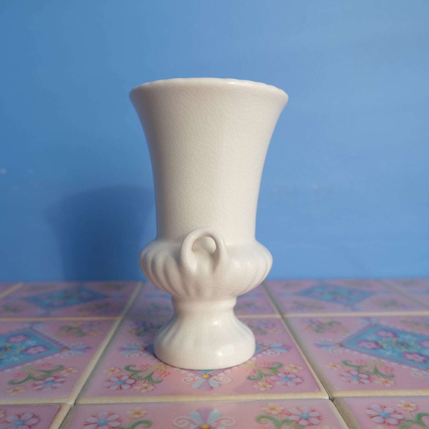 Vintage Sylbac matt white vase
