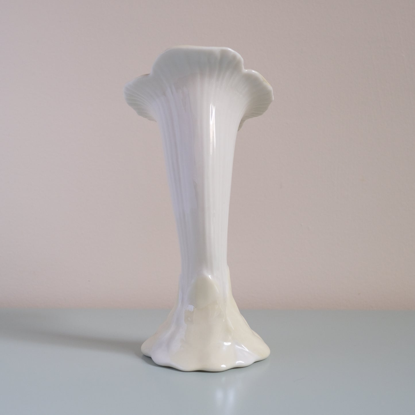 Vintage BELLEEK Jack-in-the-Pulpit Vase