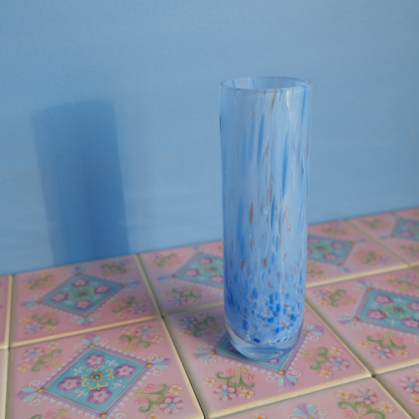 Vintage Caithness shinny blue vase
