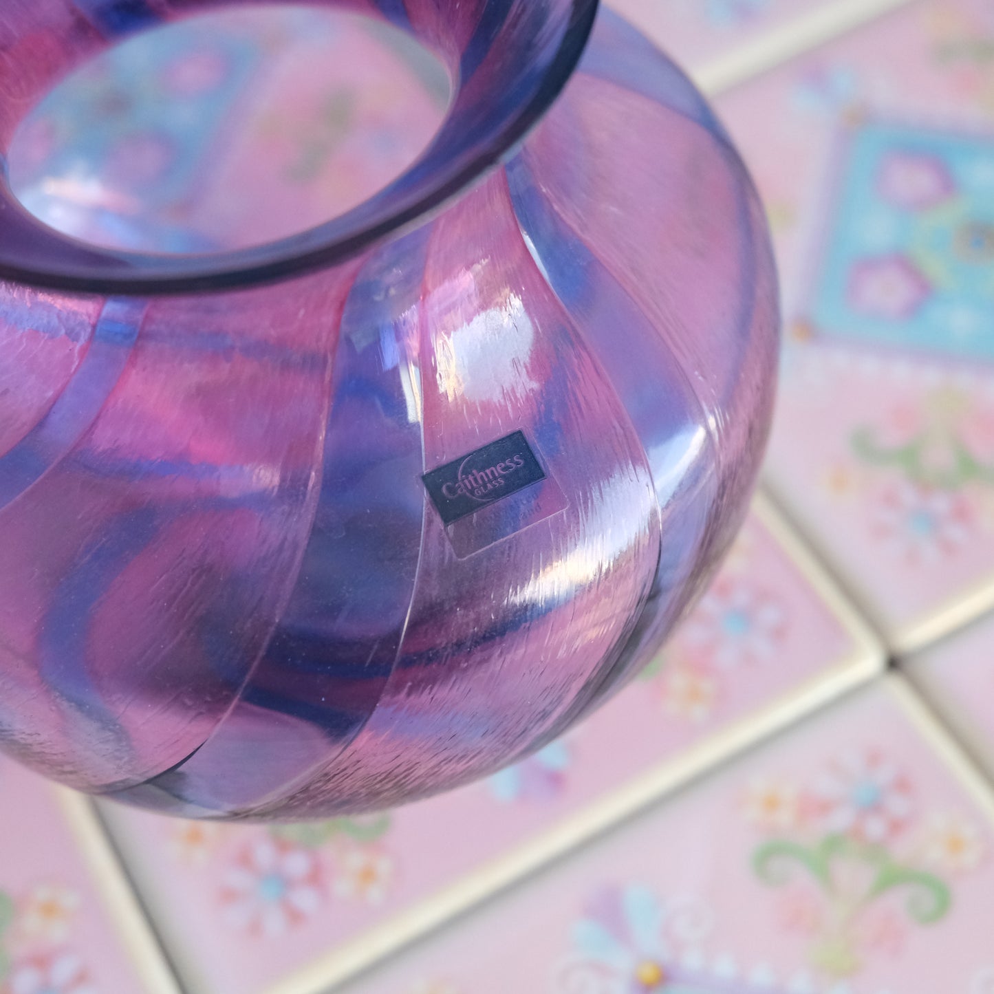 Vintage caithness pink and blue stripe vase