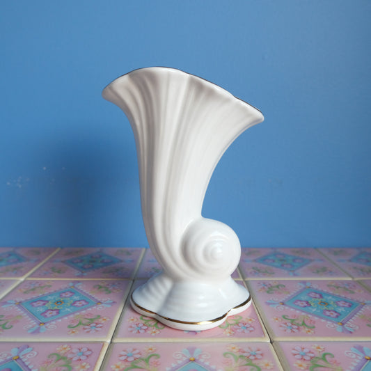 Vintage Polly-Anna white wavy vase