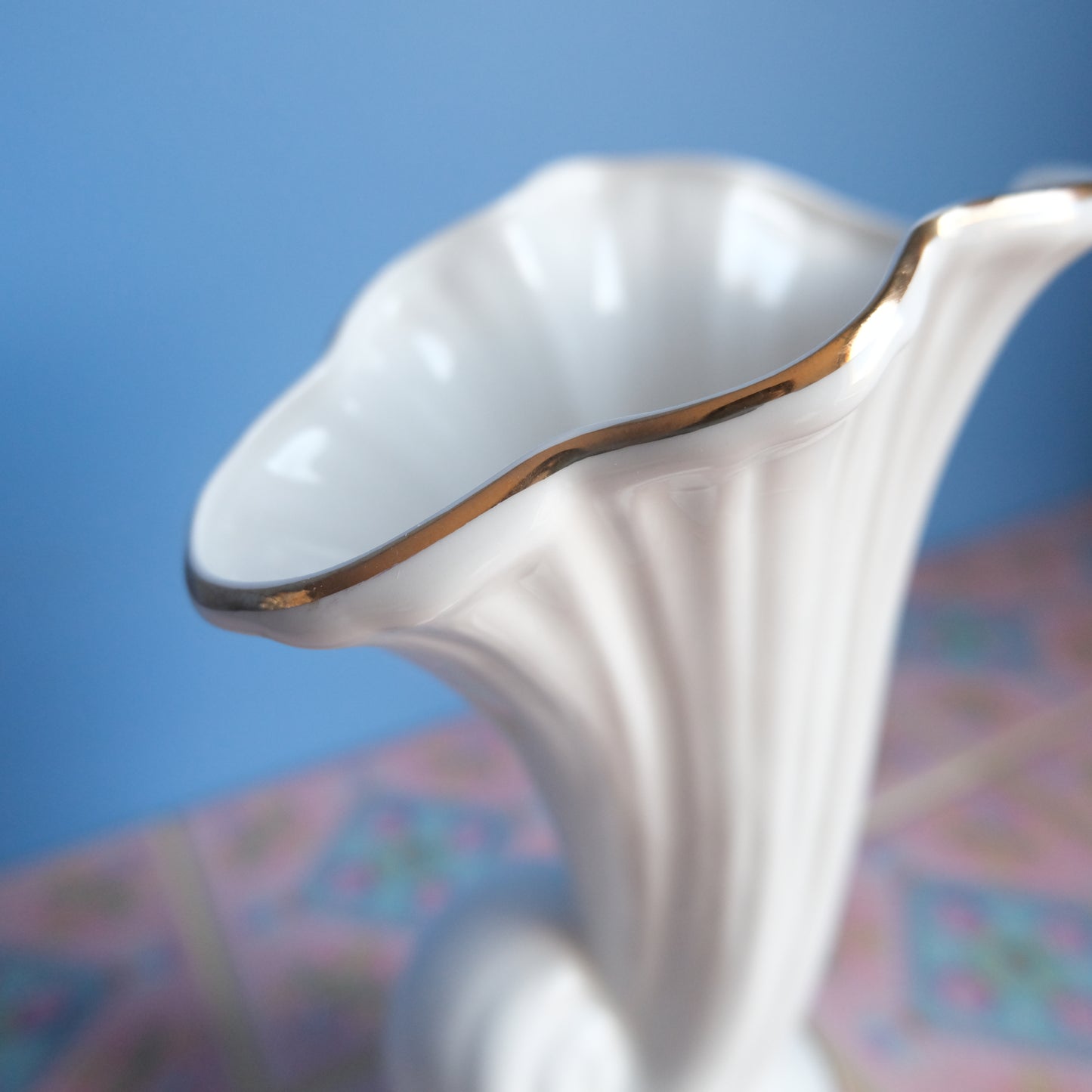 Vintage Polly-Anna white wavy vase