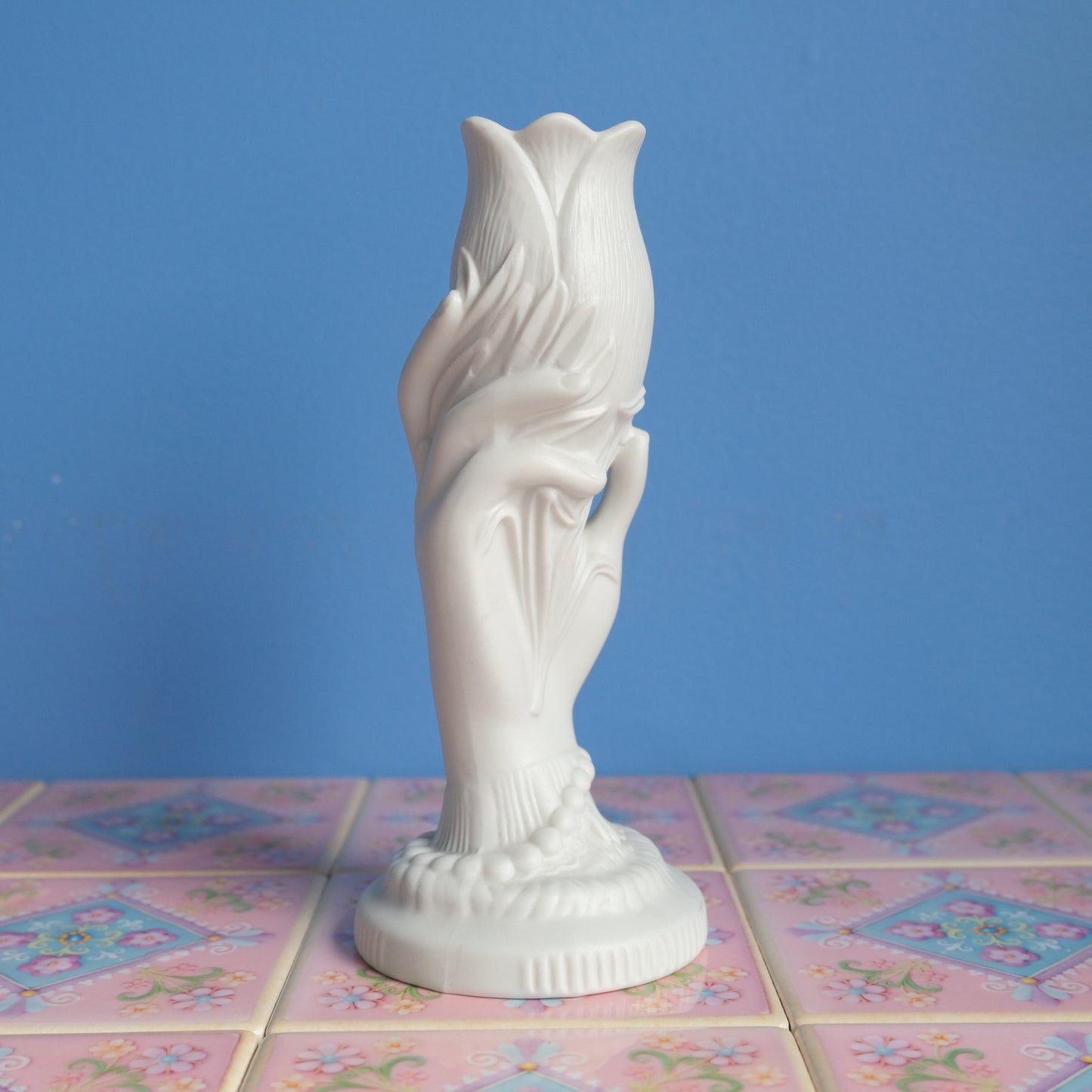 Vintage Portmeirion turip with hand vase