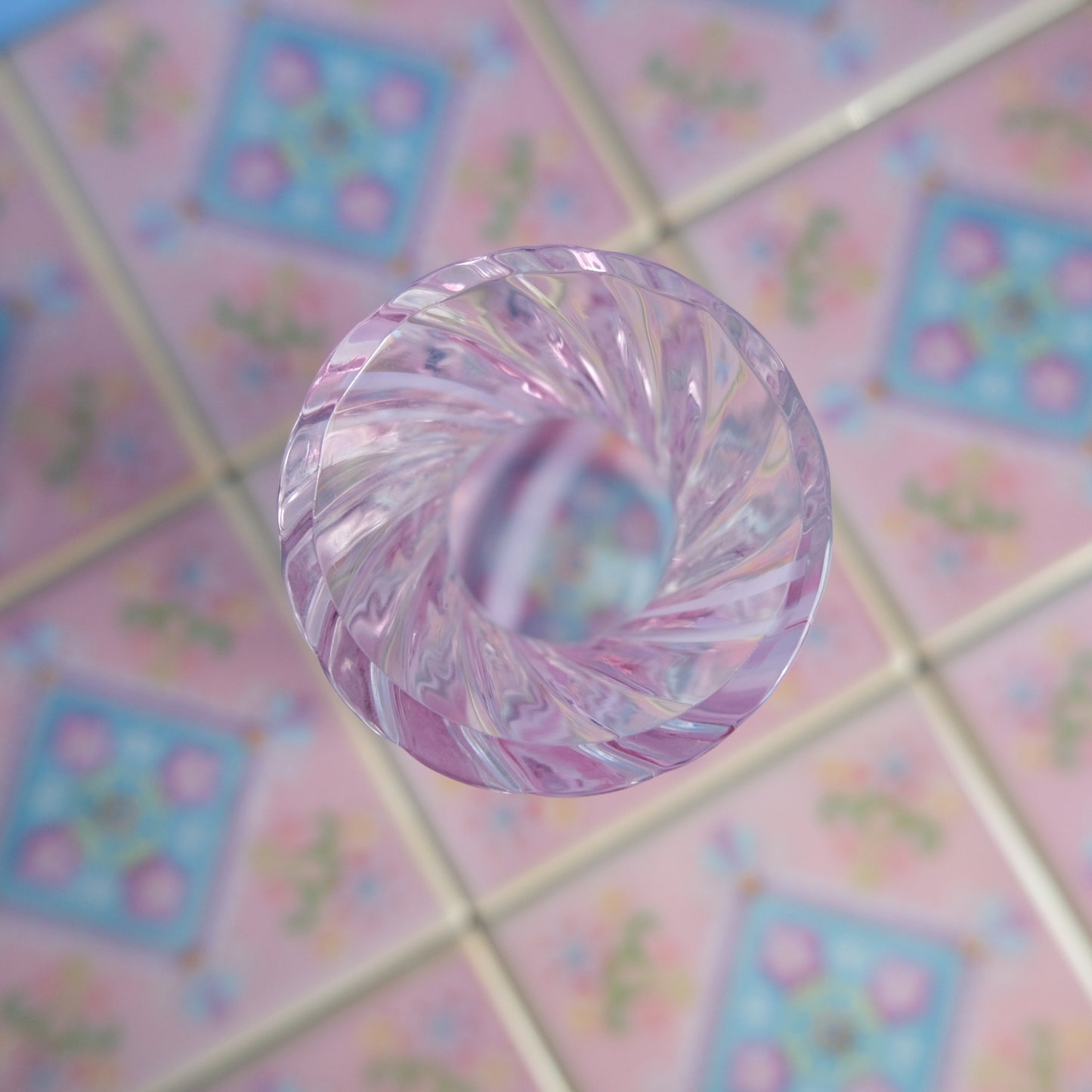 Vintage Caithness pink swirl mini vase