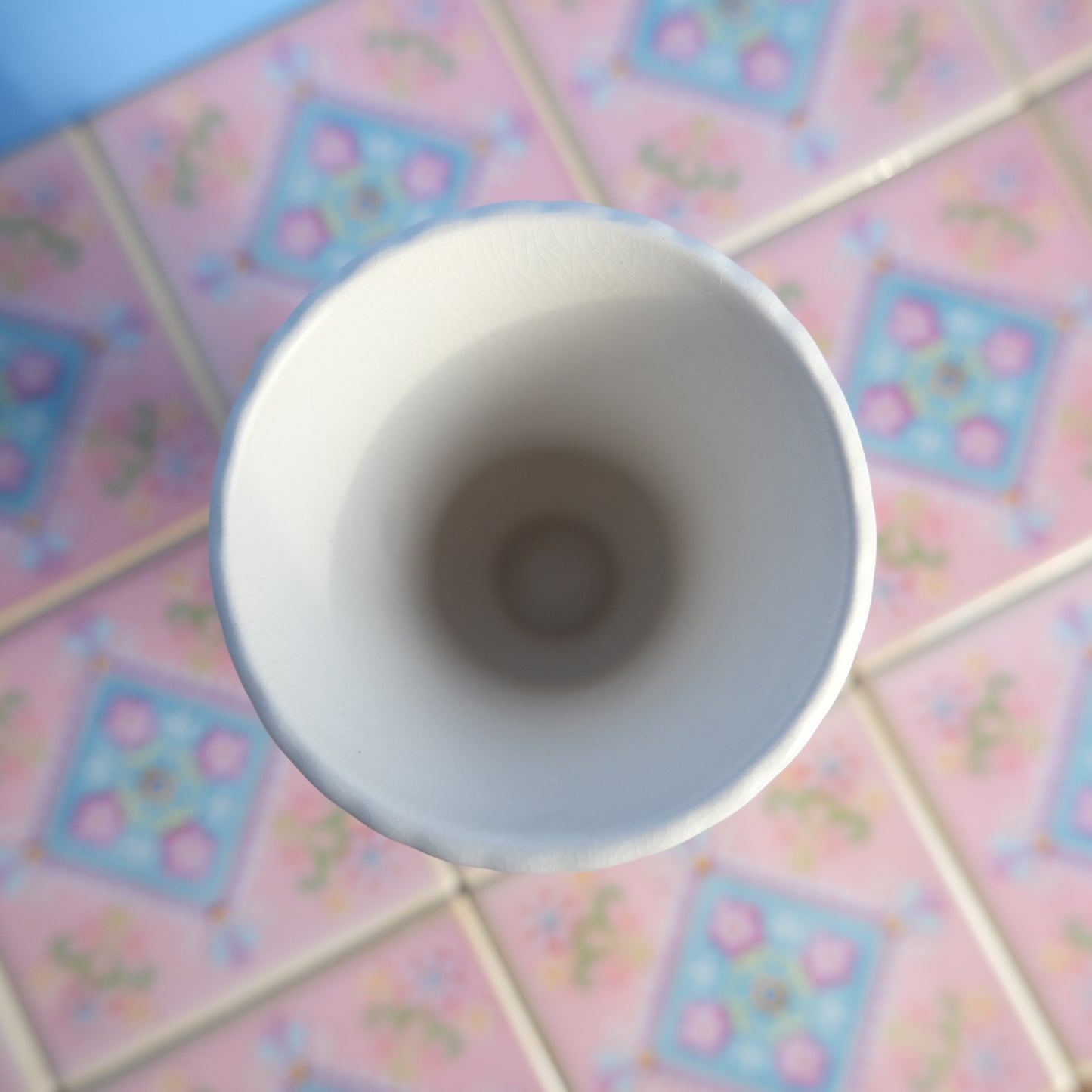 Vintage Sylbac matt white vase