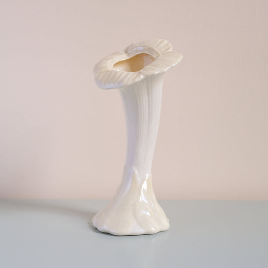Vintage BELLEEK Jack-in-the-Pulpit Vase