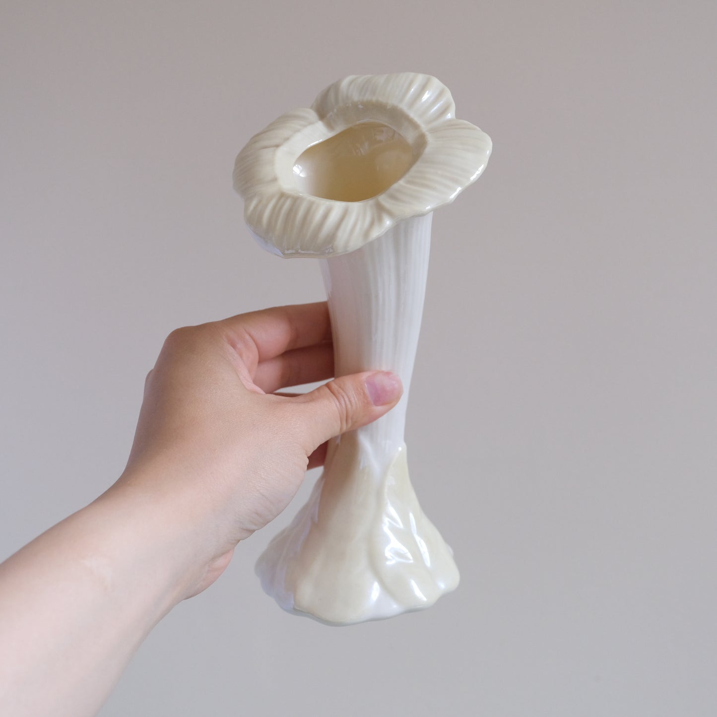 Vintage BELLEEK Jack-in-the-Pulpit Vase