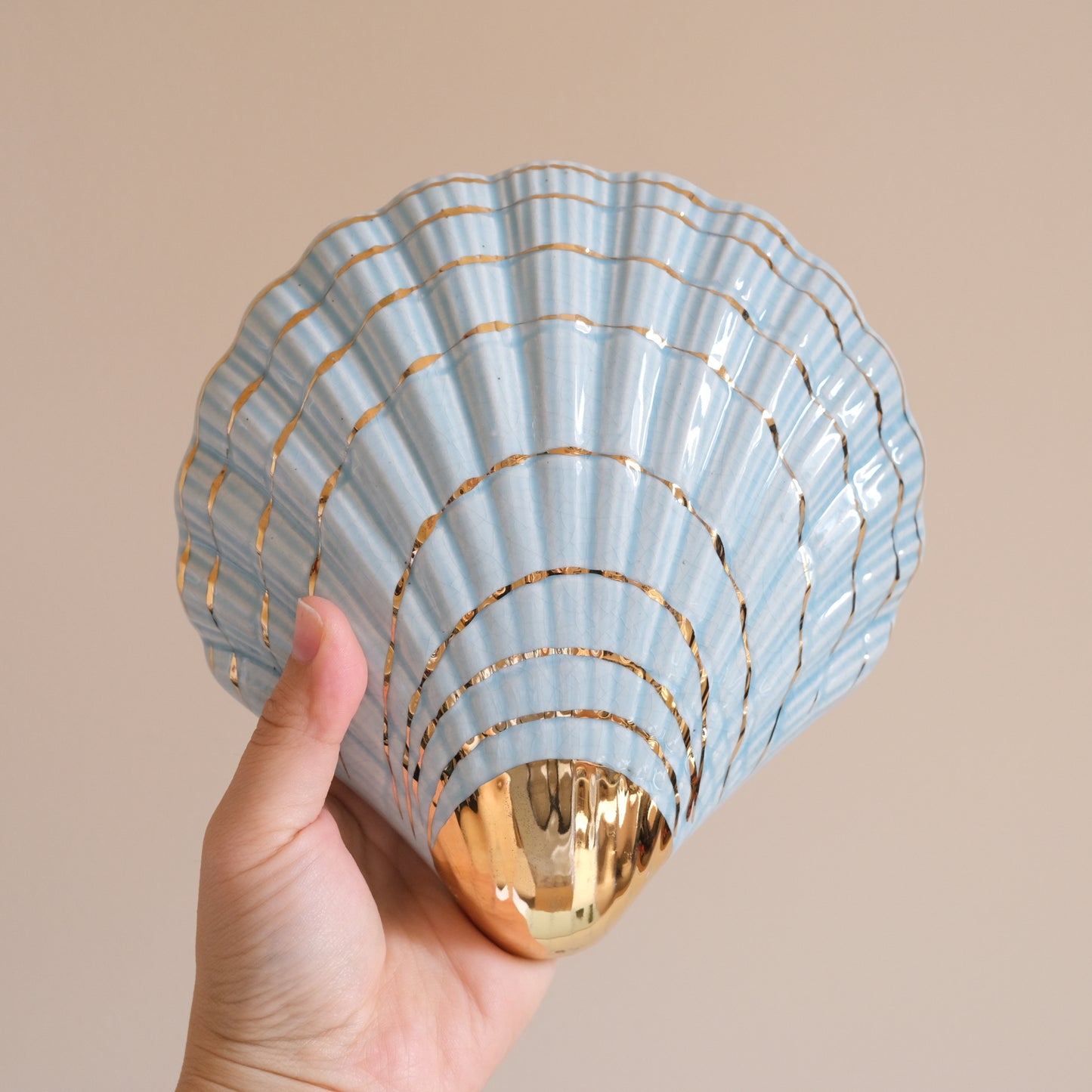 Vintage Shell Wall Pocket Vase