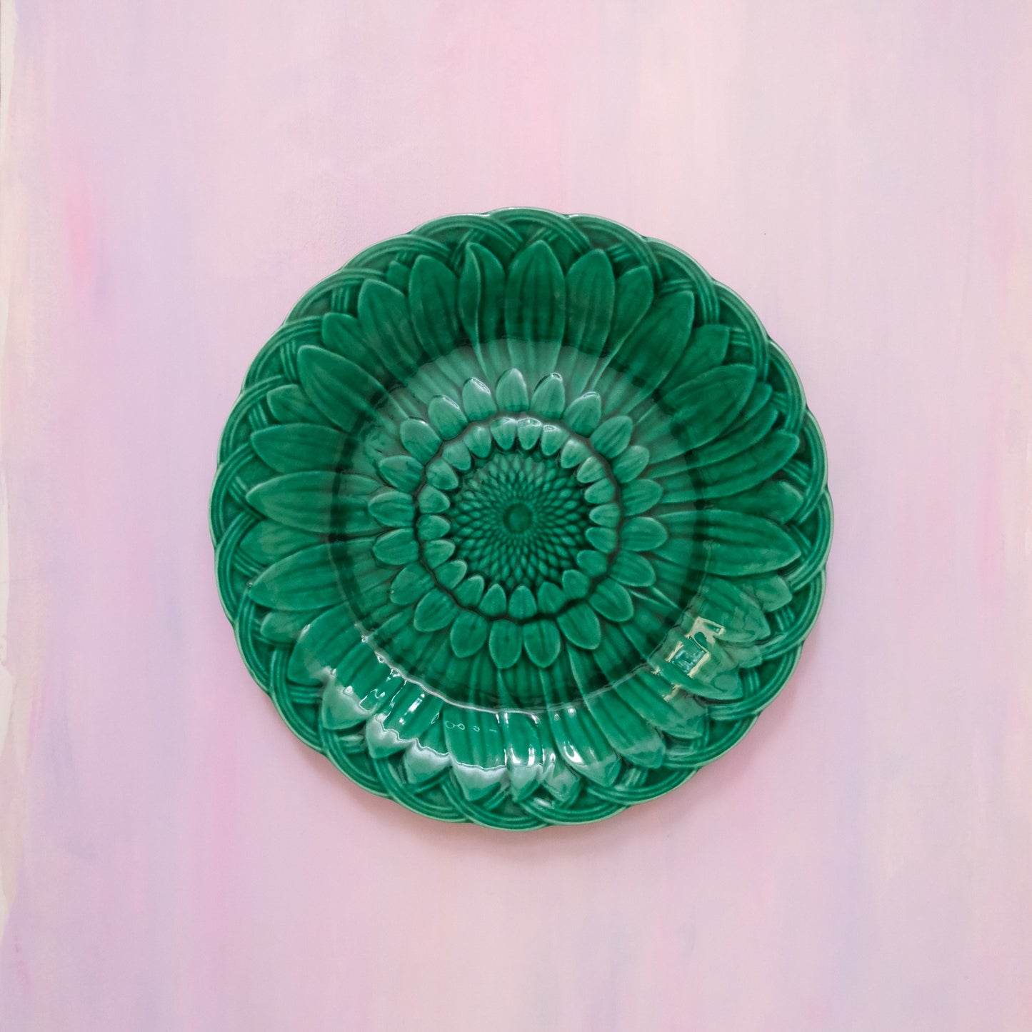 Victorian Wedgwood Green Majolica Sunflower Plate